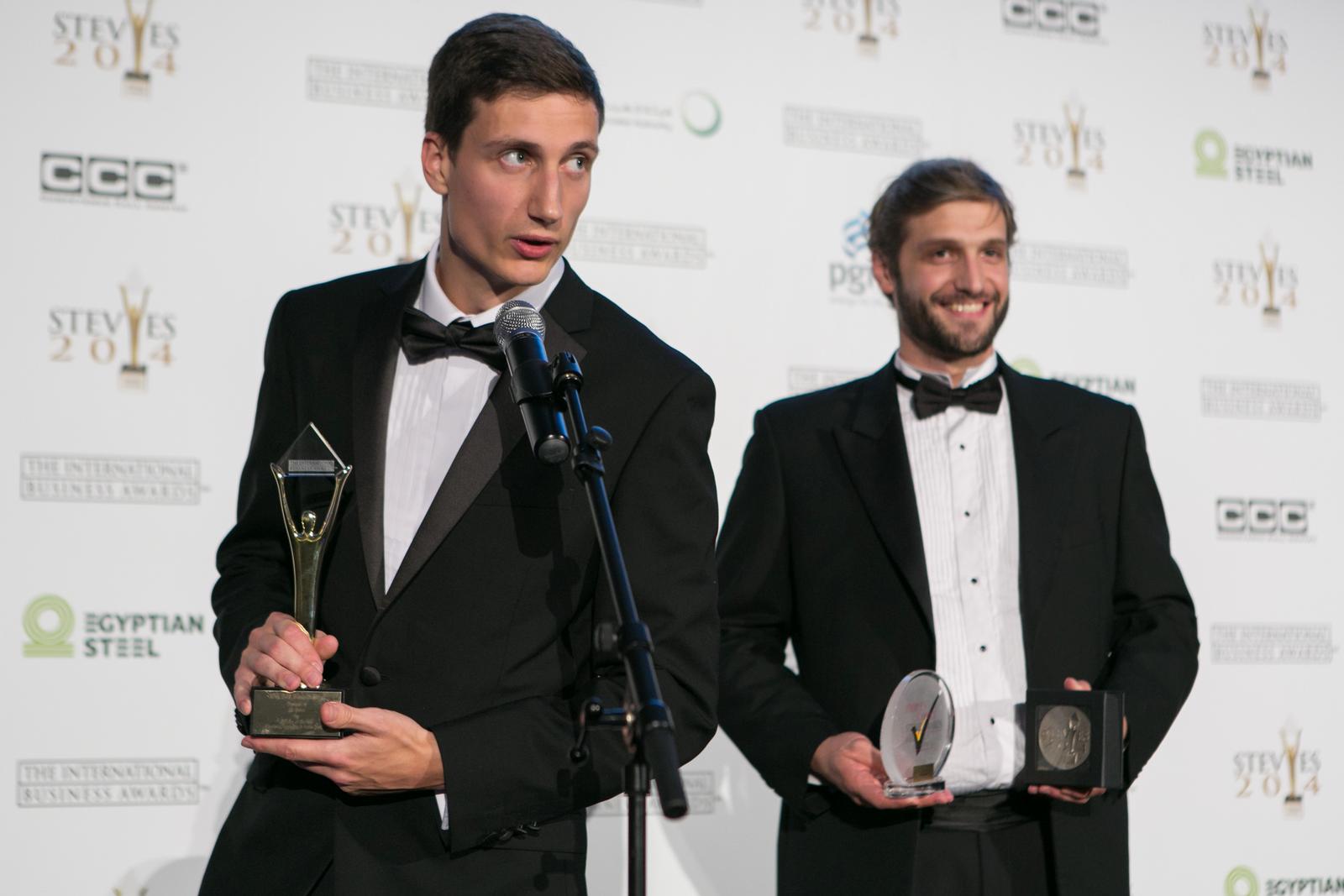 Stolze Gewinner des International Business Awards 2014
